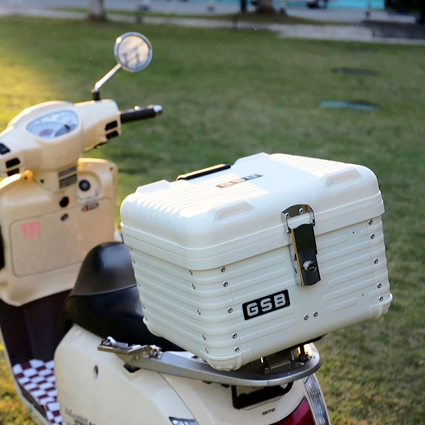 47L Motorcycle Top Case Moto T - Scooter Helmet Set recension och pris